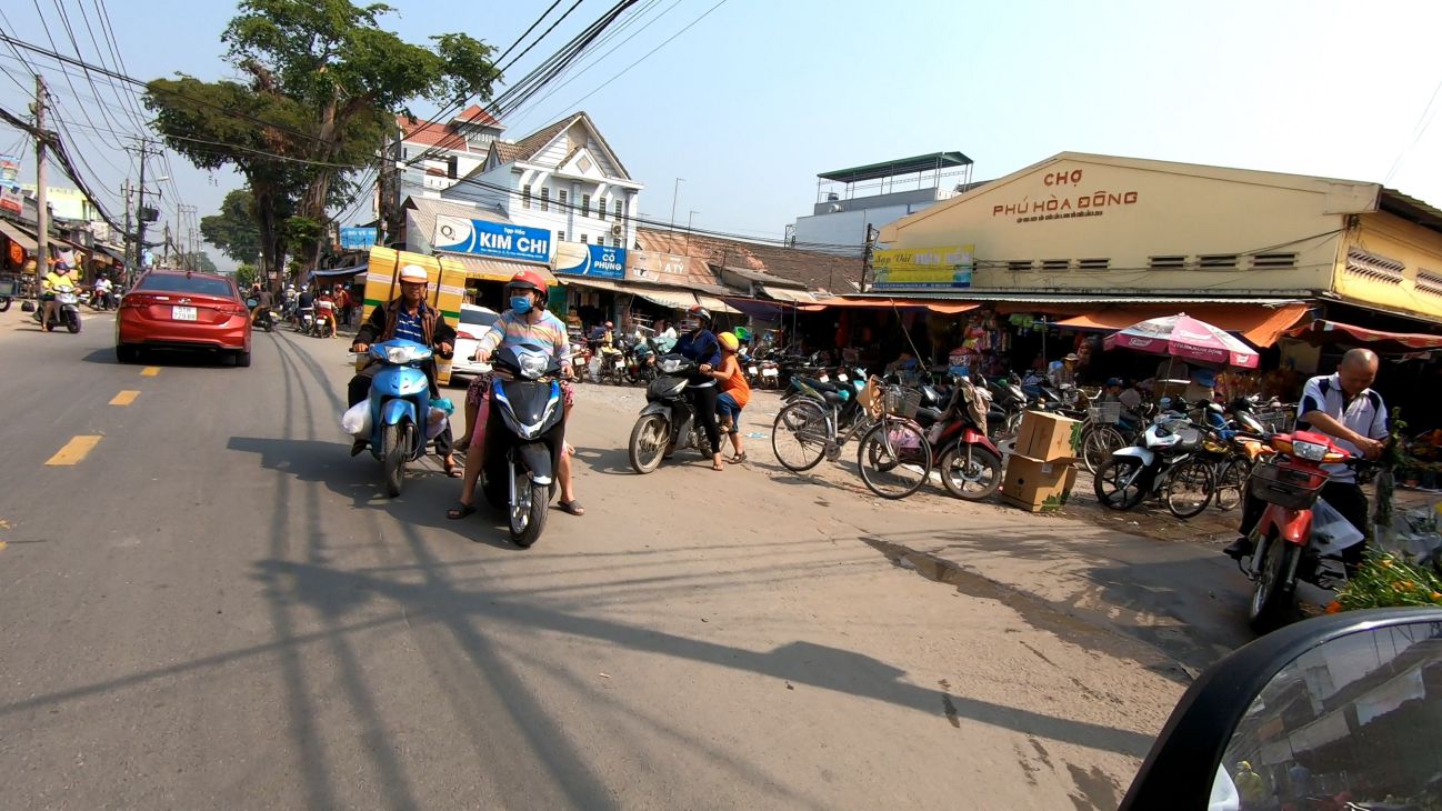 Chợ Phú Hòa Đông